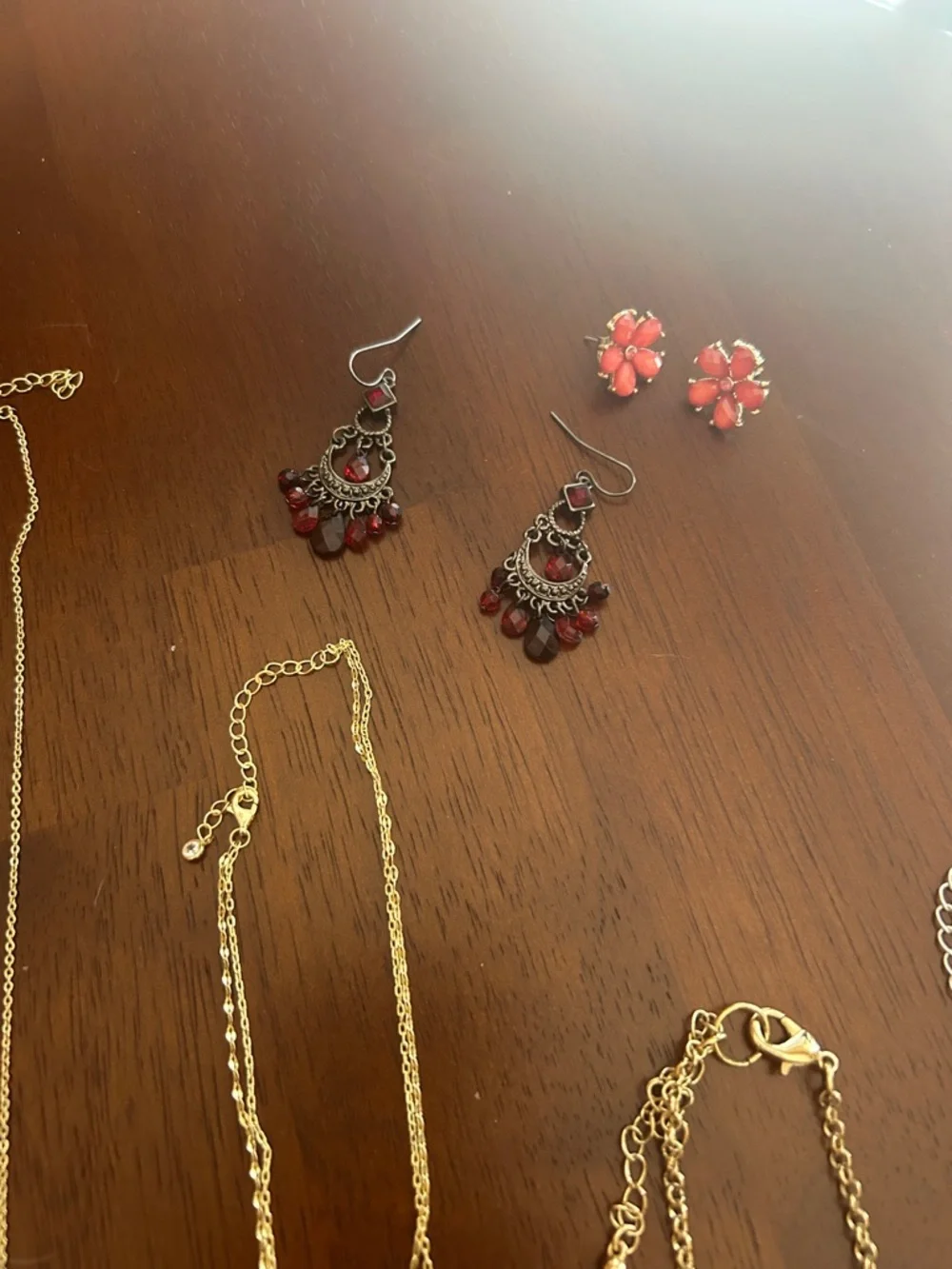 Costume jewelry - Picture 3 of 5